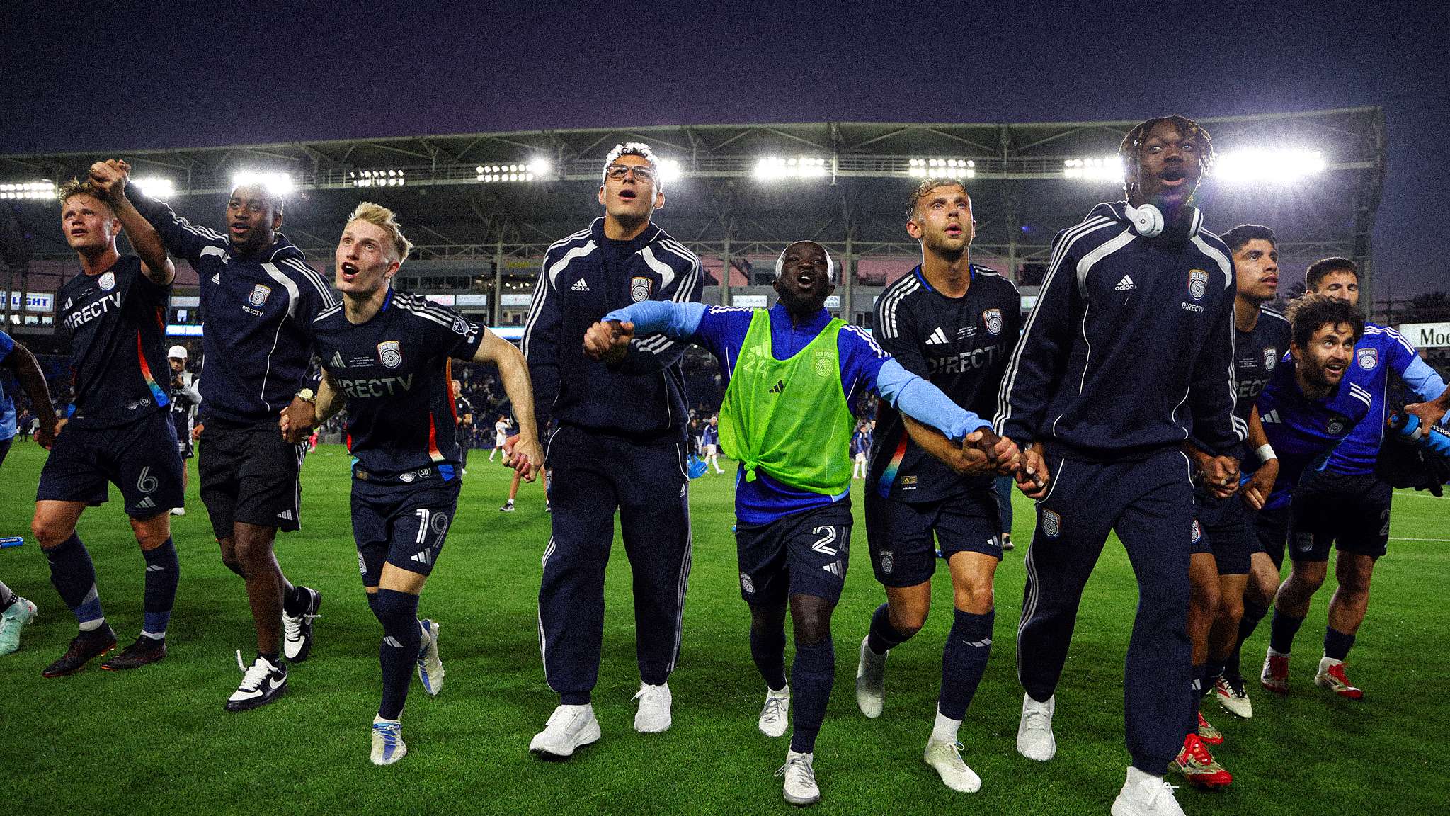 刻屡屡上演 刻屡屡上演